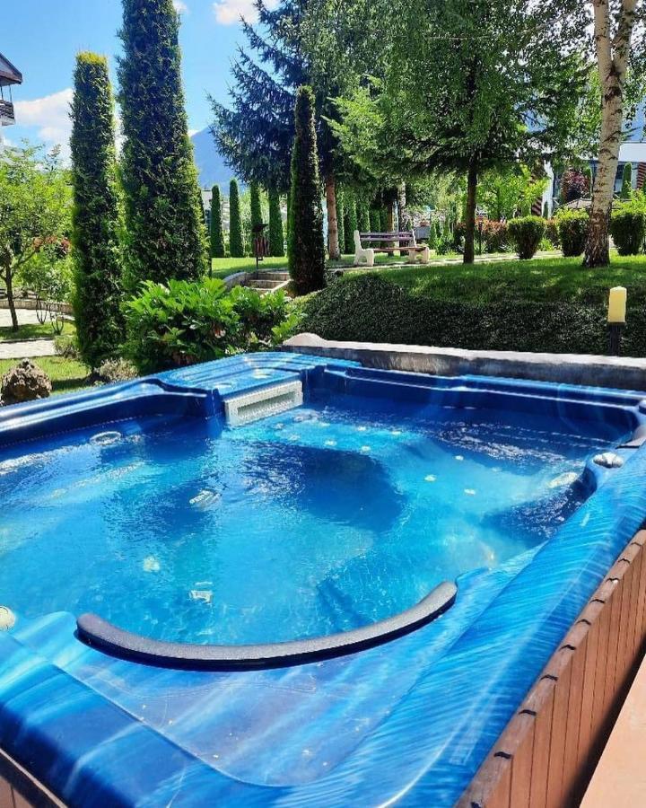 Local Hotel, Bw Signature Collection 3*
