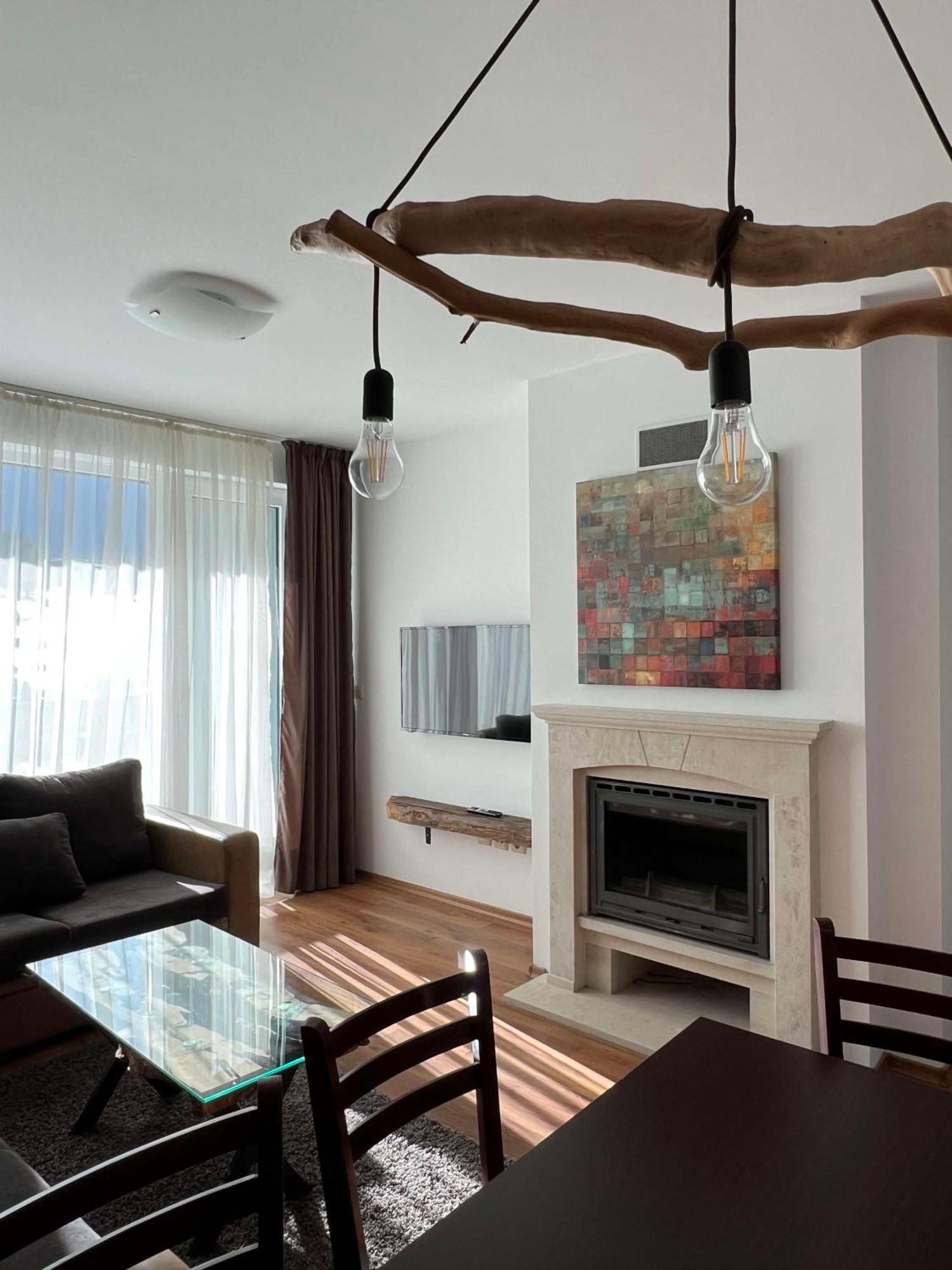 Aparthotel Local Hotel, Bw Signature Collection Bansko
